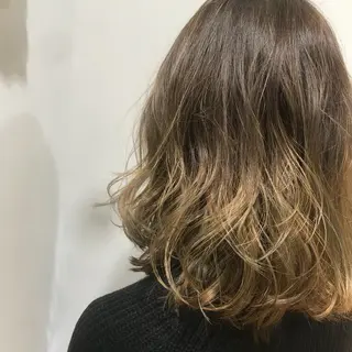 ミディアム カラー sakura .のマツエク・マツパデザイン