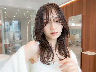 セミロング カラー 渋谷/韓国レイヤー 顔まわり特化マサキのヘアスタイル