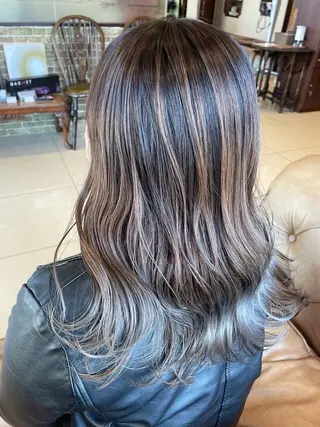 ミディアム カラー EARTH川越/オー ナー/阿部建のヘアスタイル