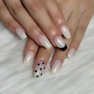ネイル ｎａｉｌ＆ｅｙｅ🐰 ＲＥＢＥＳＴ心斎橋店のネイルデザイン
