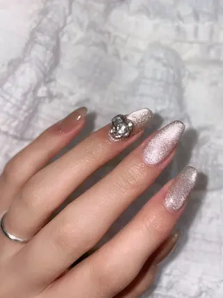 ネイル ソルネイルアンドアイラッシュ所属・山田 茉世のネイルデザイン