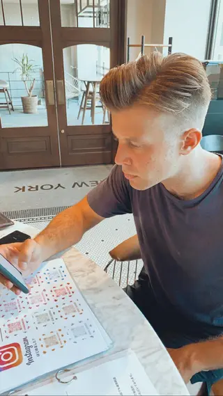 メンズ Leverage所属・【店長】外国人風 メンズヘア尾上雄輝のヘアスタイル