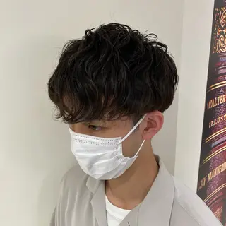 ショート パーマ メンズ 橋本 琉磨のヘアスタイル