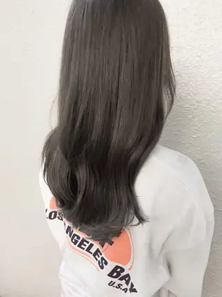 ロング カラー FERIA fam 北千里 杉本 蓮のヘアスタイル