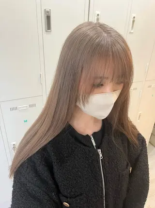 ロング カラー ヘアアレンジ 🐻‍❄️森山愛結美 🤍N°uairoのヘアスタイル