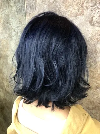 ミディアム カラー ウエチ シオミ 金沢文庫のヘアスタイル