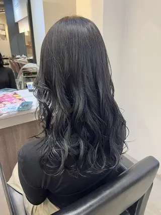 セミロング カラー 韓国ヘア🇰🇷 YUKINAのヘアスタイル