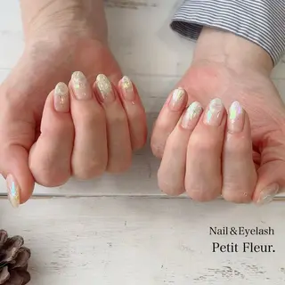ネイル Petit Fleur所属・青柳 亜梨奈のマツエク・マツパデザイン