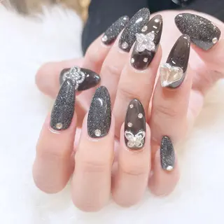 ネイル Surya LANKA所属・SuryaLANKA yunaのネイルデザイン