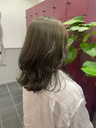 セミロング 稲垣 熙のヘアスタイル