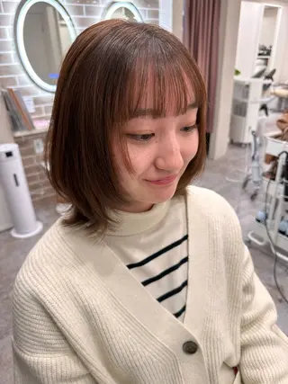 ミディアム ボブ、レイヤー、 ハイトーン、古淵のヘアスタイル