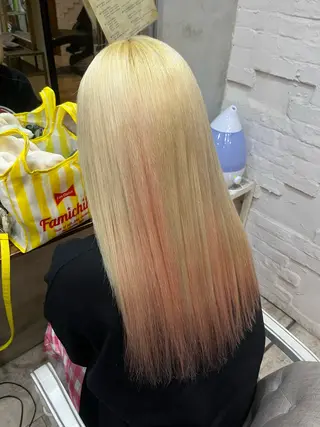 ロング カラー 艶髪/ハイトーン/ ヘアセット/モエノのヘアスタイル