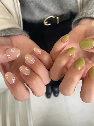 ネイル Nailsalon Olu所属・ネイリスト Nanaのネイルデザイン