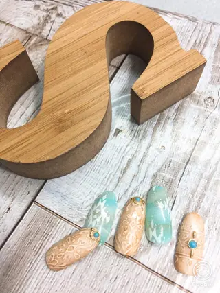 ネイル 坂田 澄香のネイルデザイン