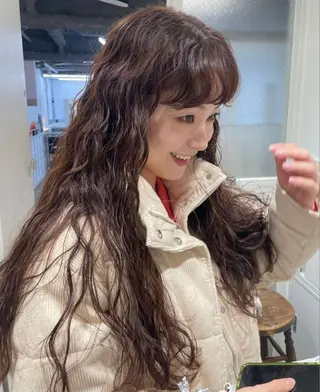 ロング miyu / 透明感カラーのヘアスタイル