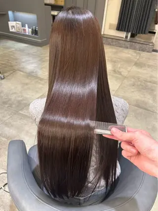 ロング ブリーチ、髪質改善 Noe心斎橋店のヘアスタイル
