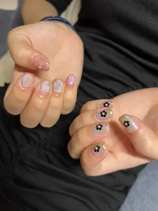 ネイル ちゅるんネイル🪄 耳ツボジュエリー🔗のネイルデザイン