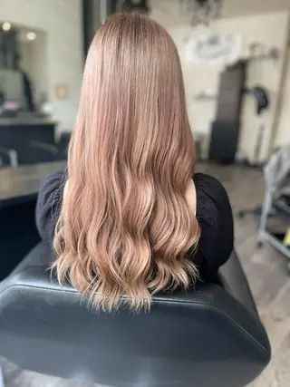 ロング Lilly所属・【Lilly】成田 紗英のヘアスタイル