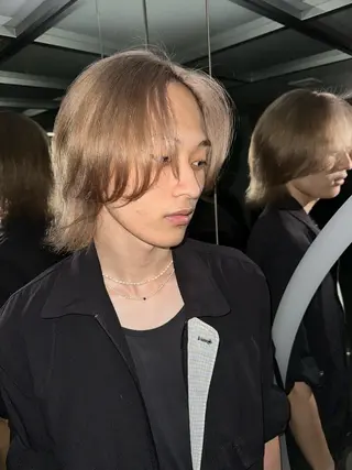 ショート カラー メンズ りょうへい/ 全頭ブリーチ/渋谷のヘアスタイル