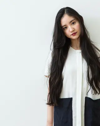 カラー 岩渕 由里香のヘアスタイル