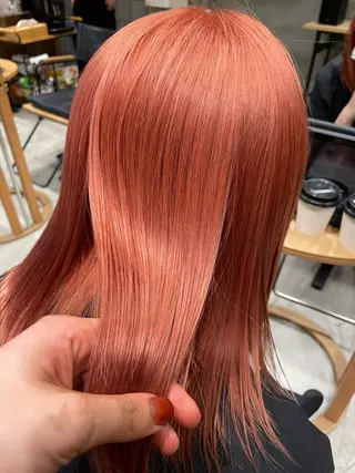 カラー wewe: momoeのヘアスタイル