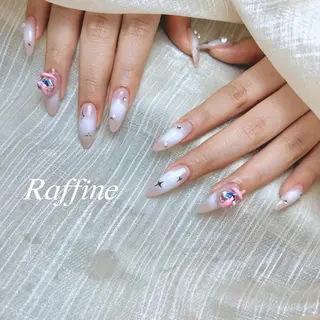 ネイル RAFFINE haru🦋🩵のネイルデザイン