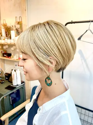 ショート カラー SUN GLOW  サングロウ所属・水素トリートメント／ 髪質改善/ナカノメのヘアスタイル