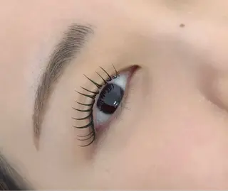 マツエク・マツパ edur所属・edur 梶並のマツエク・マツパデザイン