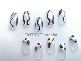ネイル 【尾下】 ロイヤル•セラピストのネイルデザイン