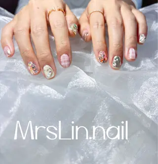 ネイル Mrs Lin.nailのネイルデザイン