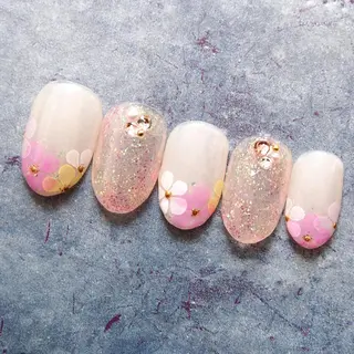 ネイル 山田 麻衣のネイルデザイン