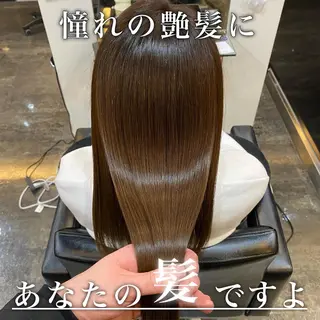 ロング カラー 山下 祐輝のヘアスタイル