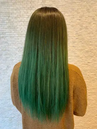 カラー 【neo.】 Mahoのヘアスタイル