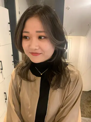 セミロング カラー パーマ ヘアアレンジ メンズ キッズ ネイル マツエク・マツパ SALOWIN梅田茶屋町店所属・ウルフレイヤーカット /チヒロのヘアスタイル