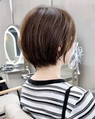 ショート カラー i.+sapporo所属・ショート/レイヤー /札幌/小山内のヘアスタイル
