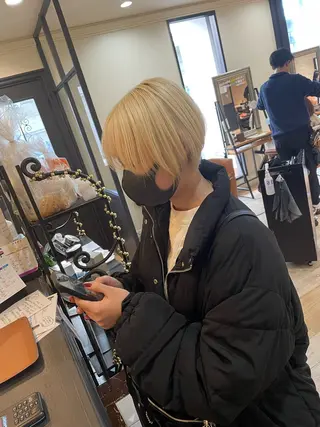 ショート 亀川蓮 Agu hairのヘアスタイル