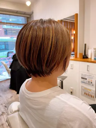 ショート カラー アザマ　ヤスカツ _rosso 川口のヘアスタイル