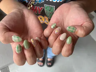 ネイル 樋口 さやかのネイルデザイン