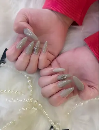 ネイル TIDY M&Mのネイルデザイン