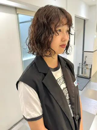 ミディアム パーマ ZENKO表参道店所属・デジタルパーマ 🌀ボブ　萩原　龍のヘアスタイル