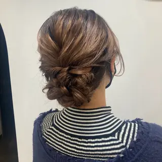 MOLLASALON 浅香山店所属・MOLLA 辻のヘアスタイル