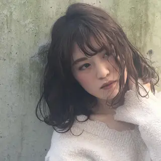 ミディアム カラー 福島 純子のヘアスタイル