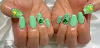 ネイル celica所属・松田 由真のネイルデザイン