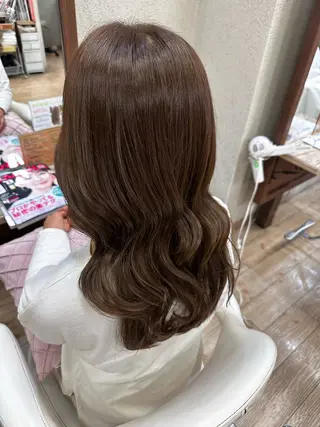 ロング カラー 阿部 美咲のヘアスタイル
