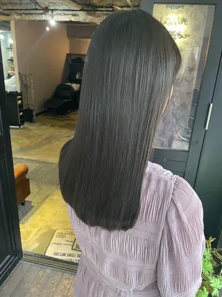 ロング カラー 佐藤 千文のヘアスタイル