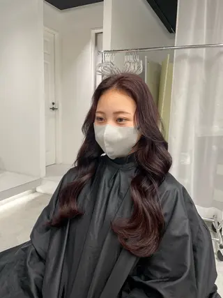 ロング カラー クルミ/ 💕ワンホンネイルのネイルデザイン