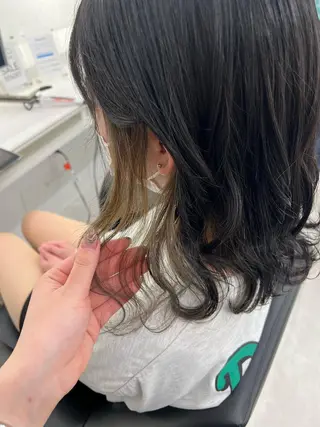 ミディアム カラー ParveMix /  相馬 さくらのヘアスタイル