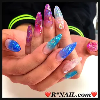 ネイル R*NAIL .comのネイルデザイン