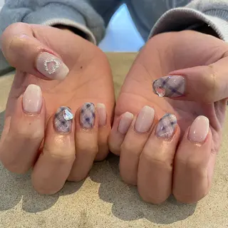 ネイル 【LILY】 ainaのネイルデザイン