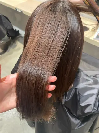 ミディアム 伊藤 まみのヘアスタイル